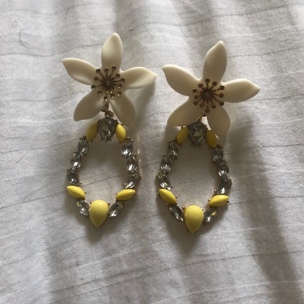 Floral yellow earrings